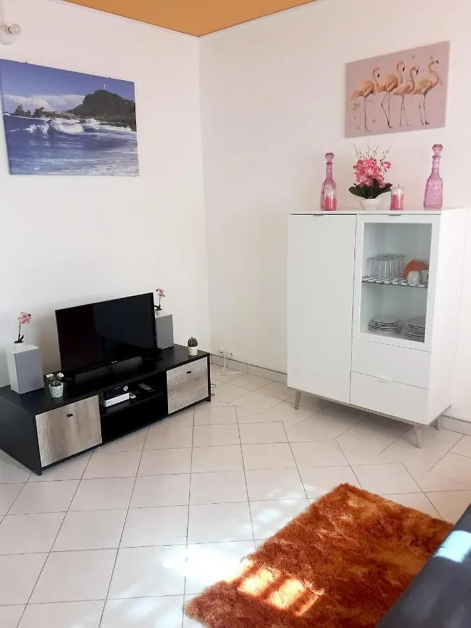 Maison Charmante A Petit-Bourg Avec Piscine Partagee Holiday home